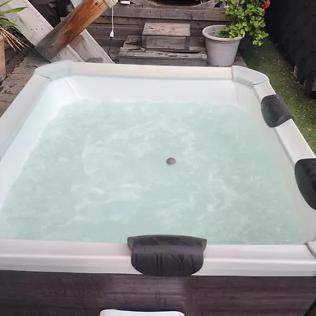 Lägenhet La D'aphrodite Avec Jacuzzi Vue *