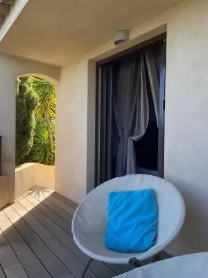 La D'aphrodite Avec Jacuzzi Vue بورتو فيكشْيو